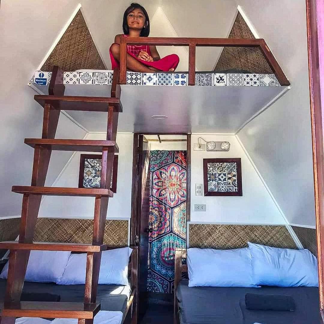 Hotel Triangle Huts Pagudpud Esterno foto